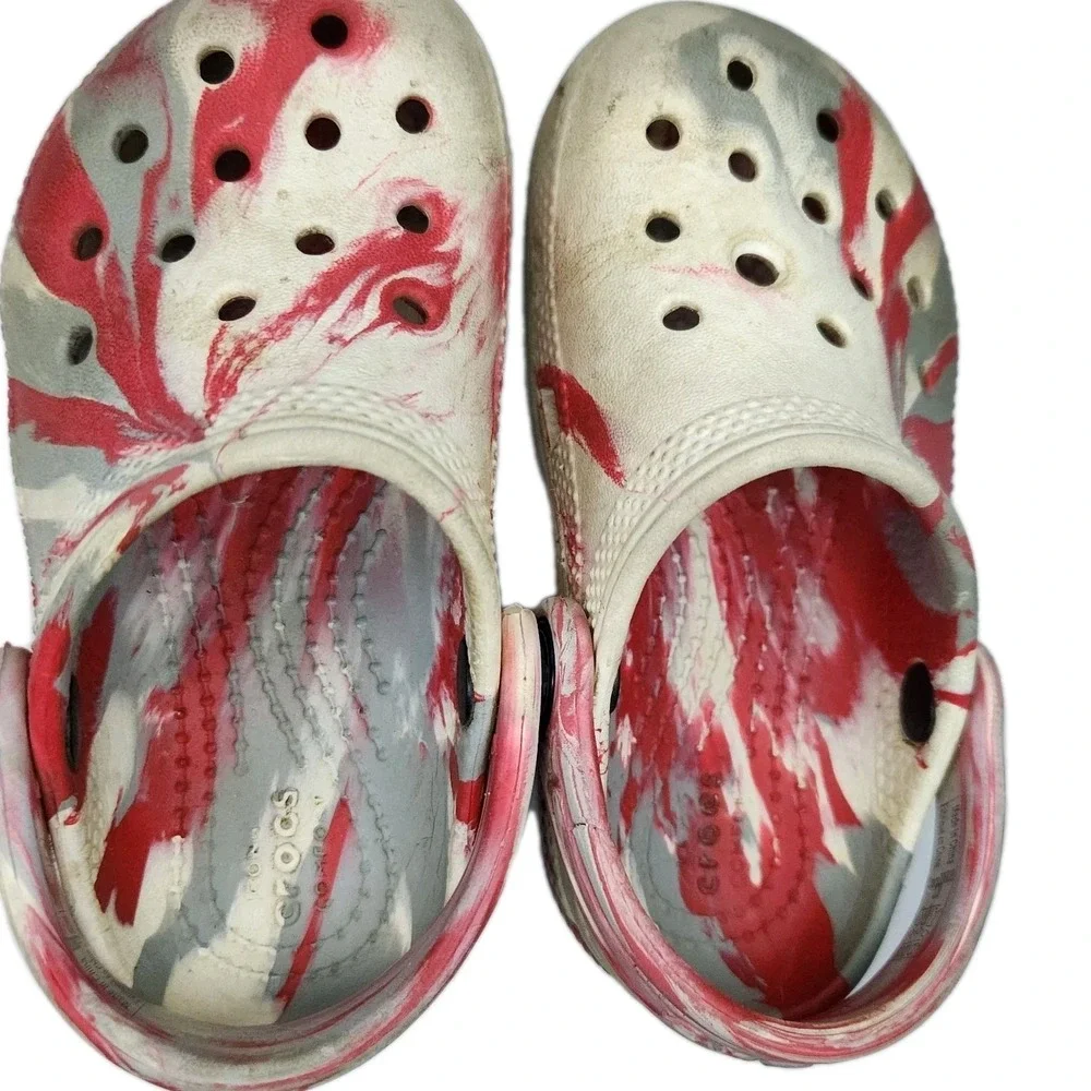CROCS Classic Marbled Clogs Red White Gray‎ Kids Shoes C9